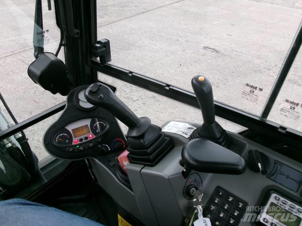 Bobcat E 27z Mini bagri <7t
