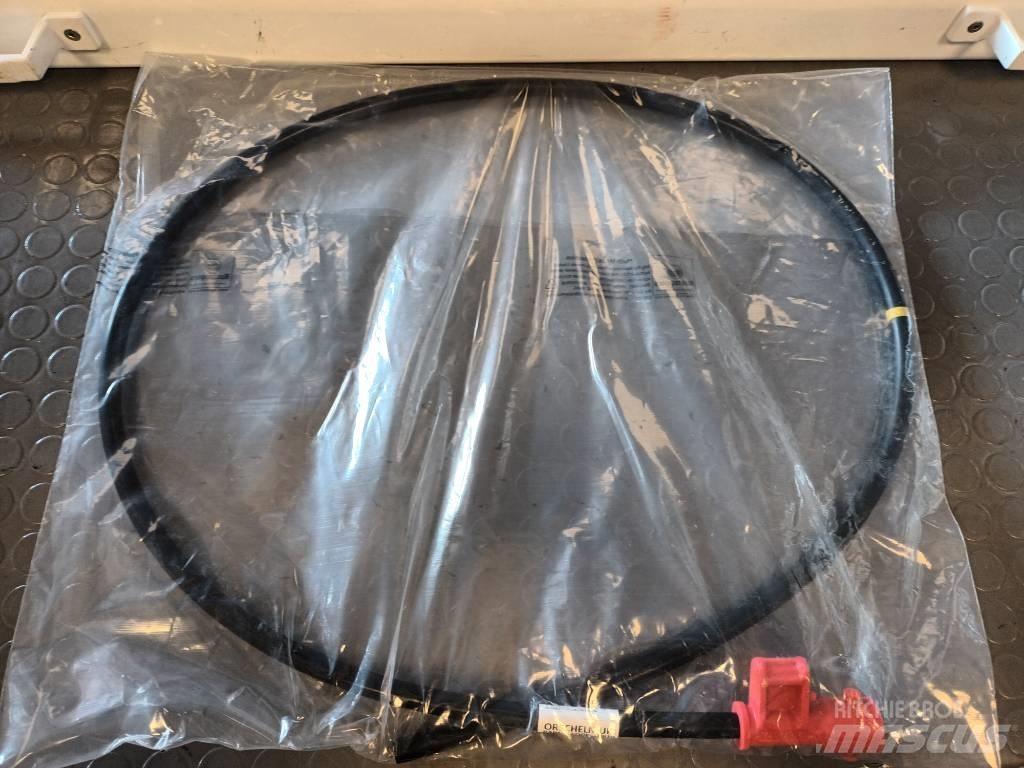 Volvo PIPE 21872077 Druge komponente
