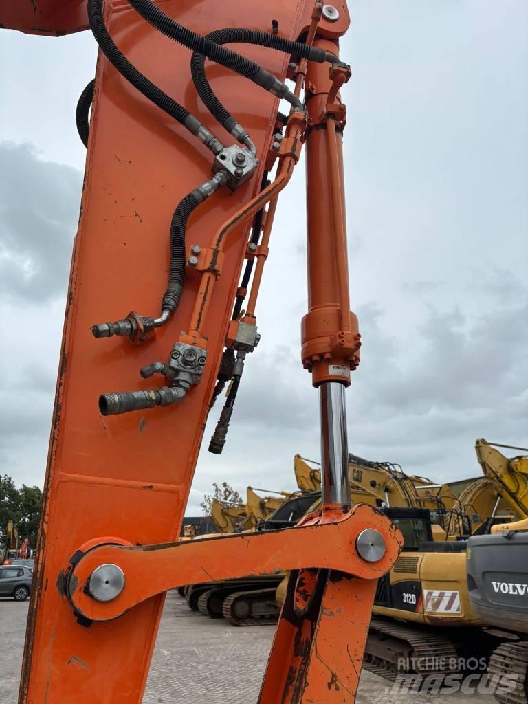 Doosan DX 190 W Bagri na kolesih