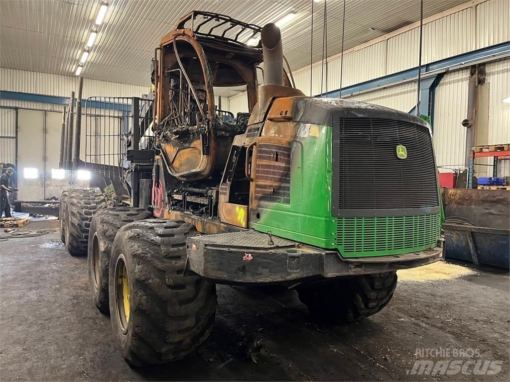 John Deere 1210E Forwarderji