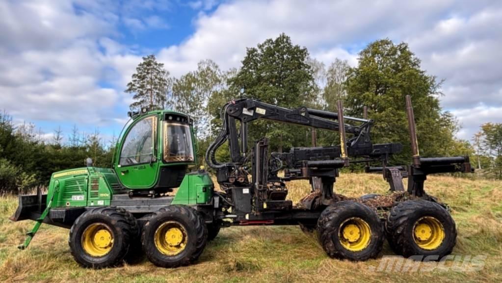 John Deere 1510 E Forwarderji