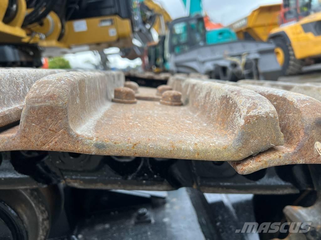 CAT 352 Bagri goseničarji