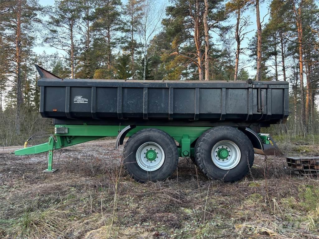 Camion 130 Kiper prikolice
