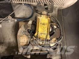 Darda / Brokk CC320 Klešče