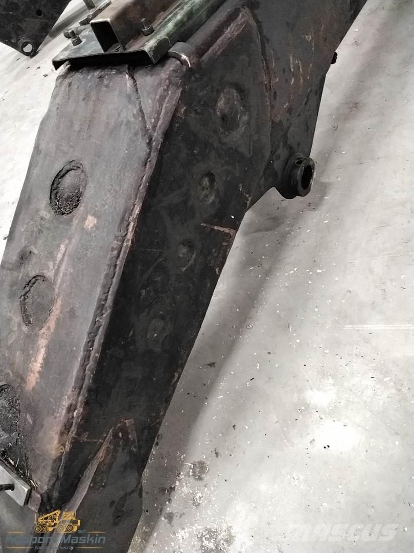 Ösa 374 Žerjavi za debla