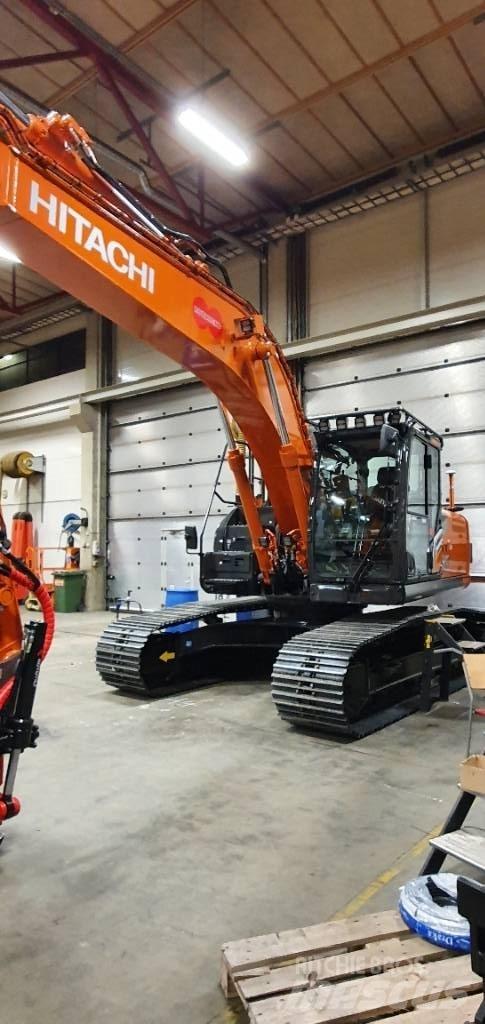 Hitachi ZX 210 LC-7 Bagri goseničarji