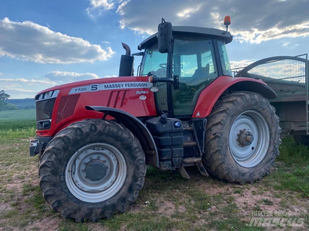 Massey Ferguson 7726 Traktorji