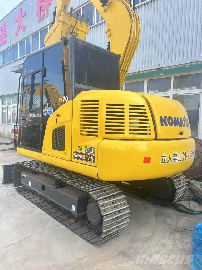 Komatsu PC 70 Bagri goseničarji