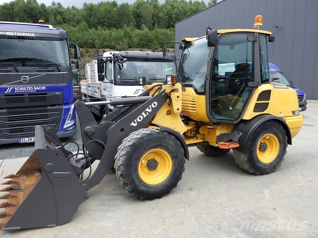 Volvo L 25 F Kolesni nakladalci