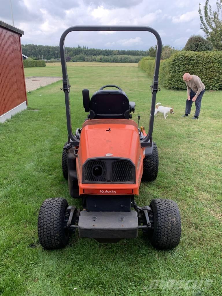 Kubota F2880 Vrtni traktor kosilnice
