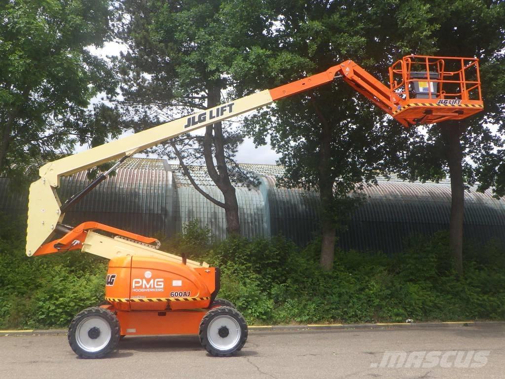 JLG 600AJ Zglobne dvižne ploščadi
