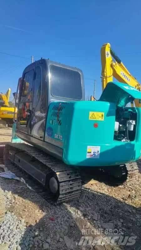 Kobelco SK 75 Bagri goseničarji