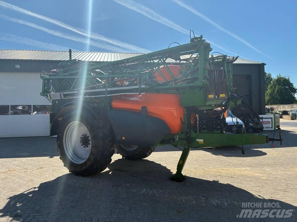 Amazone UX 4200 Vlečne škropilnice