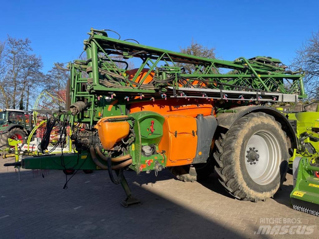 Amazone UX 4200 Vlečne škropilnice