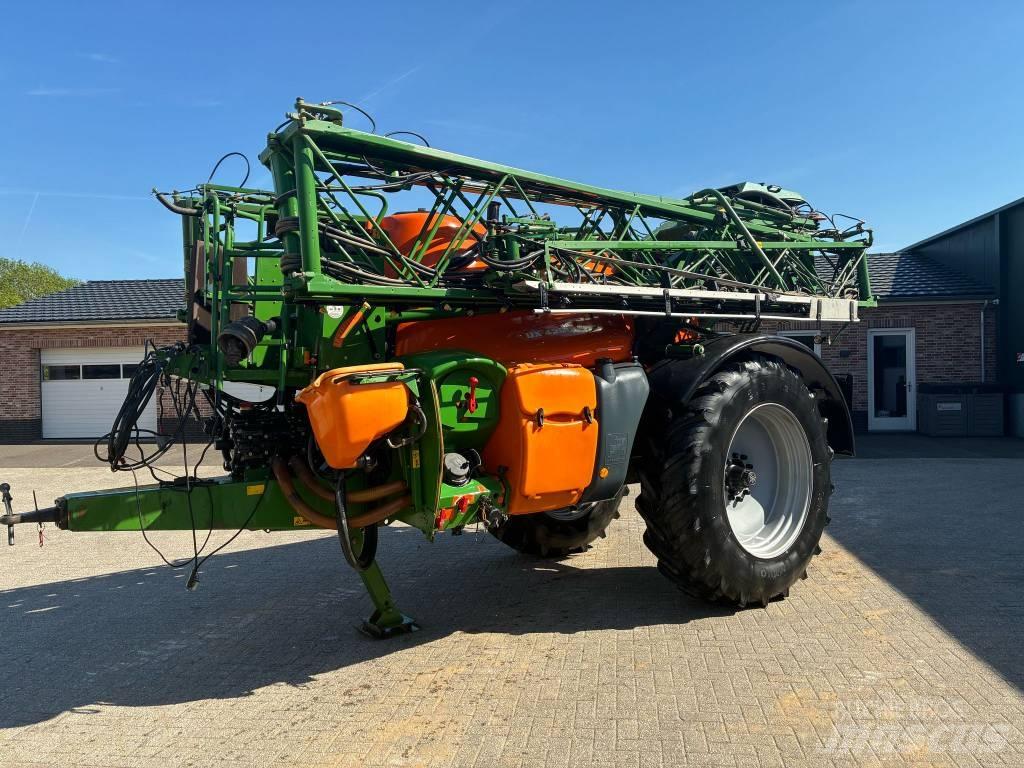 Amazone UX 4200 Vlečne škropilnice