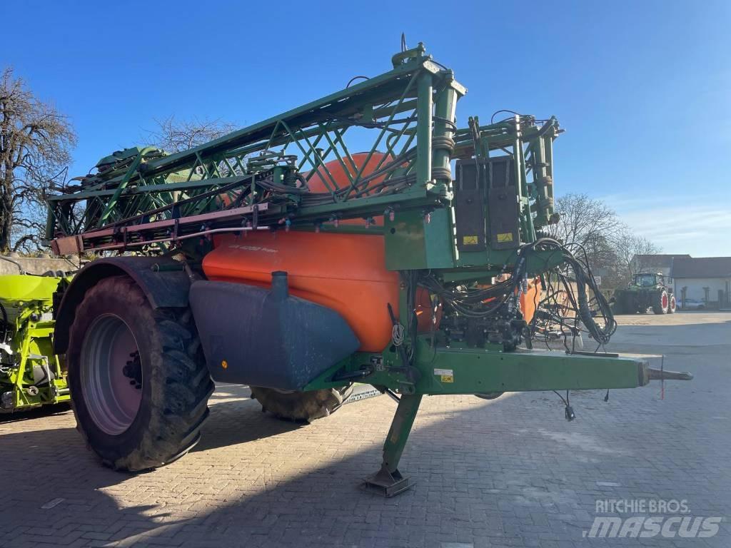 Amazone UX 4200 Vlečne škropilnice