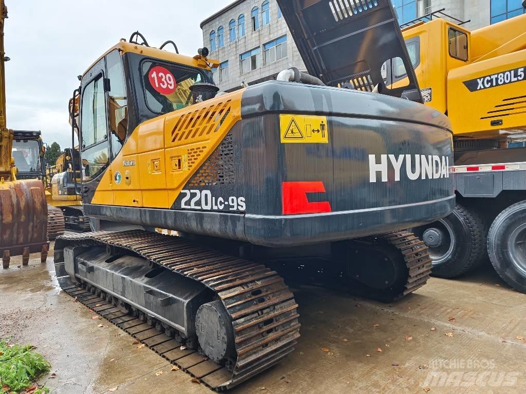 Hyundai R220LC-9S Bagri goseničarji