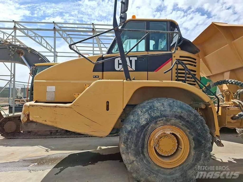 CAT 740 Drugi tovornjaki