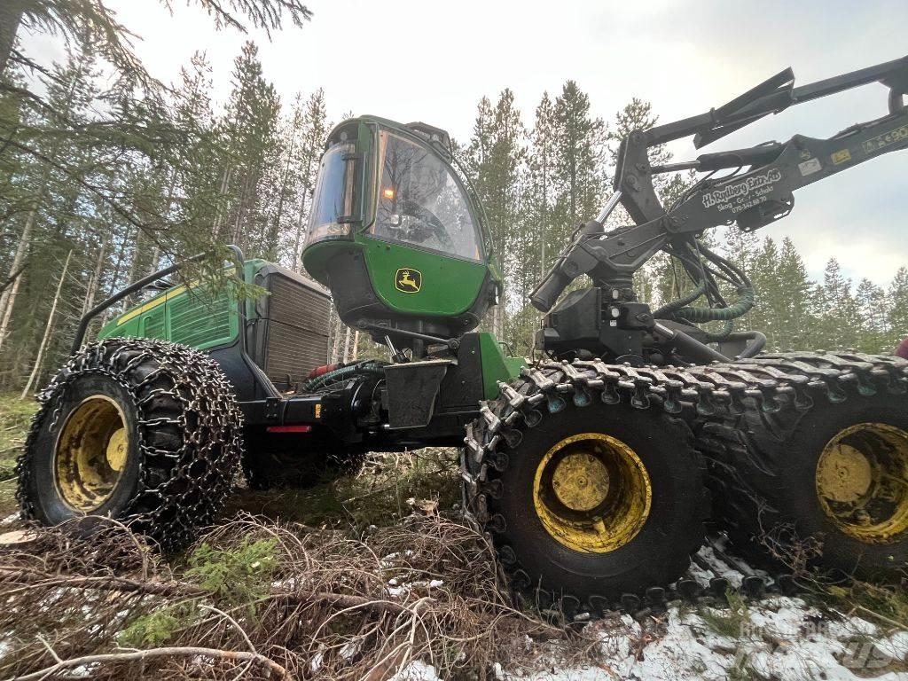 John Deere 1470 Harvesterji