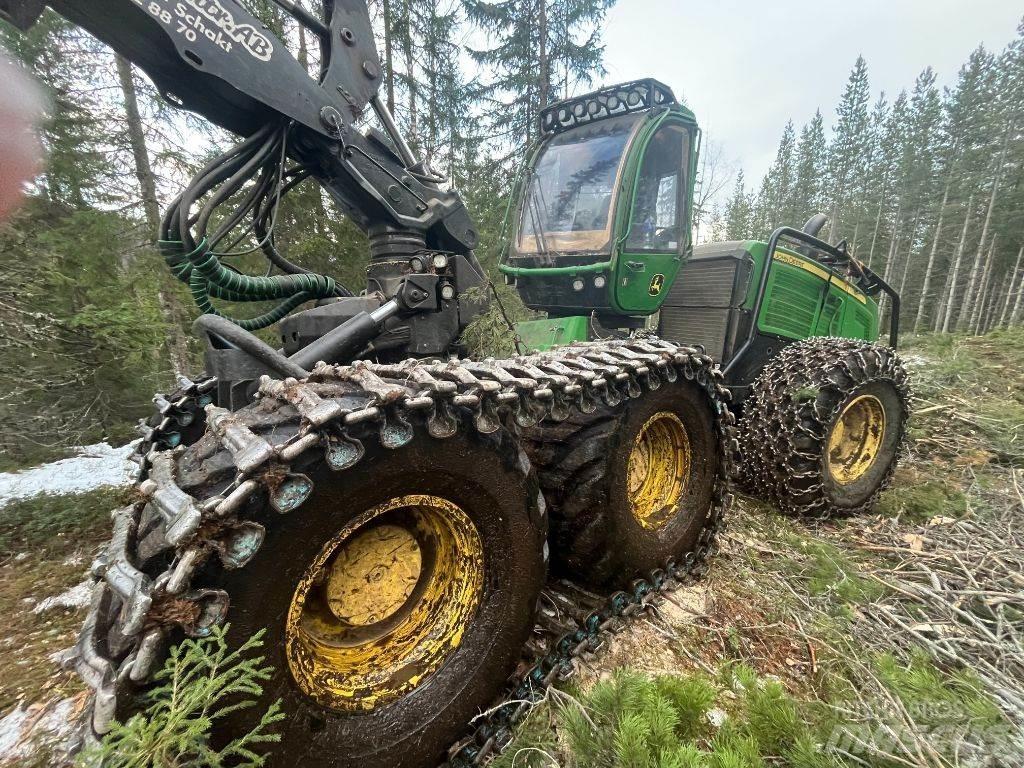 John Deere 1470 Harvesterji