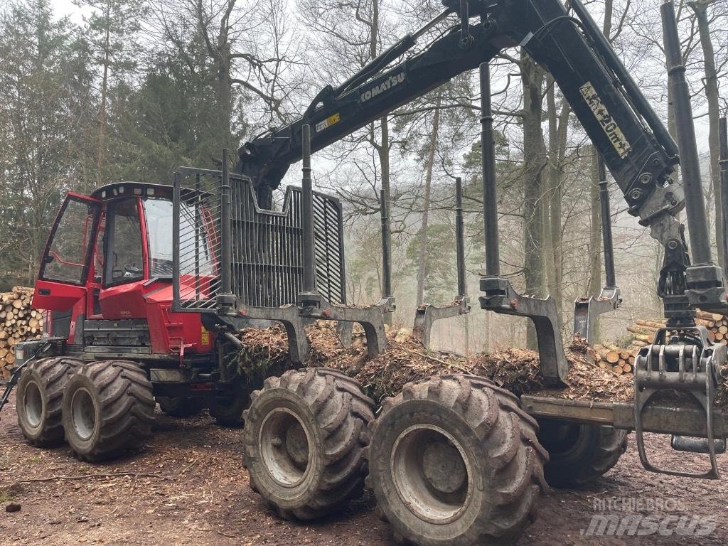Komatsu 875 Forwarderji