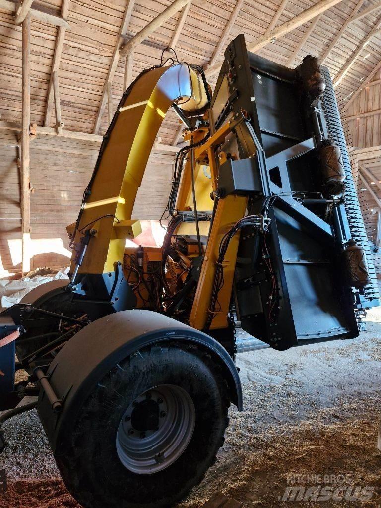 Elho Cobra 7710 T Kombajni za krmo