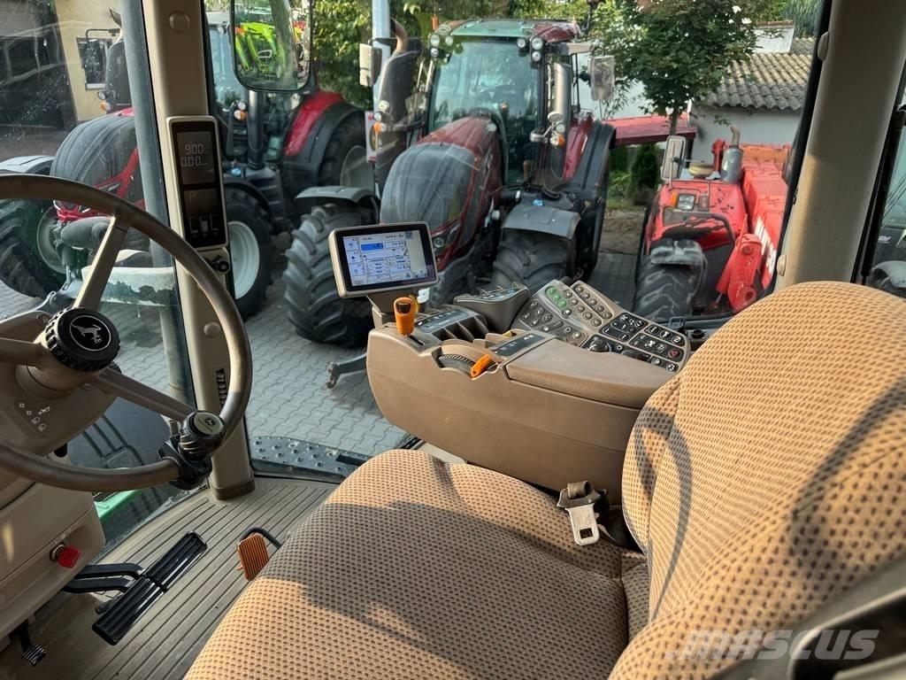 John Deere 7230R Traktorji