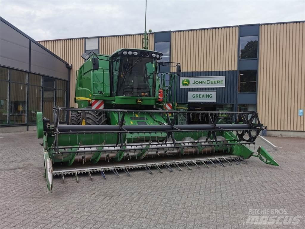 John Deere T560 Kombajni