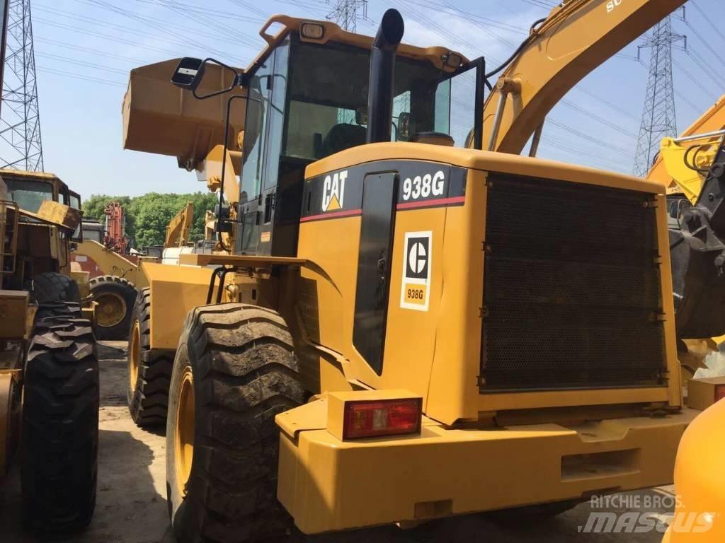 CAT 938 G Kolesni nakladalci