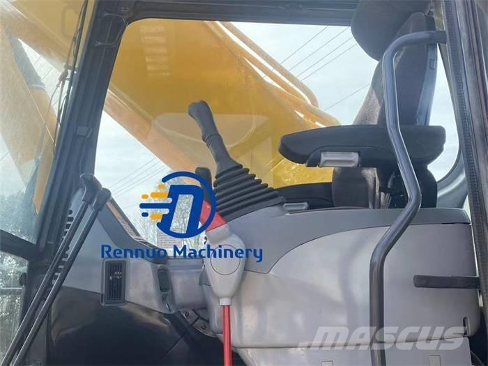 Komatsu 350-8 Bagri goseničarji