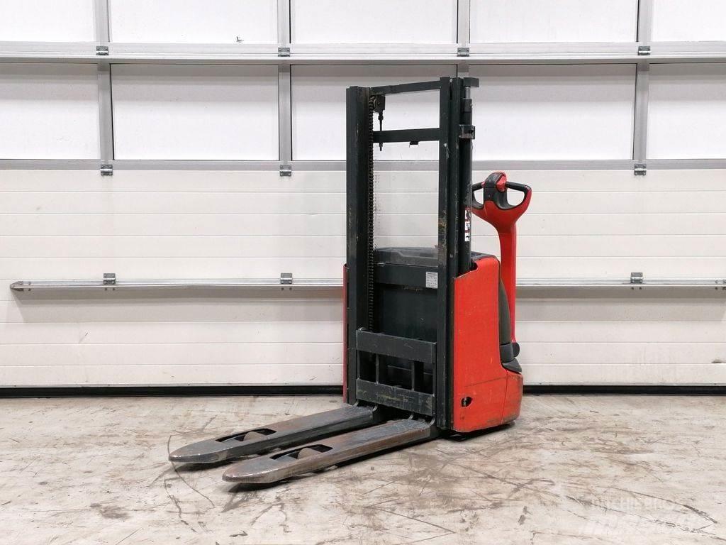 Linde L10B Ročni električni viličar