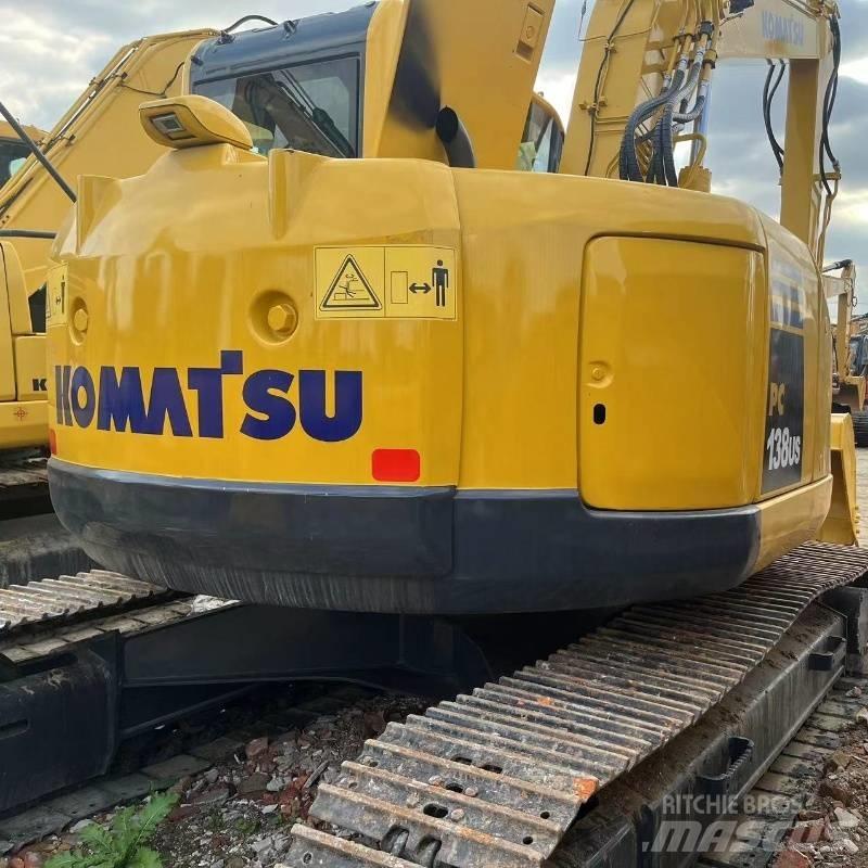 Komatsu PC 138 Bagri goseničarji