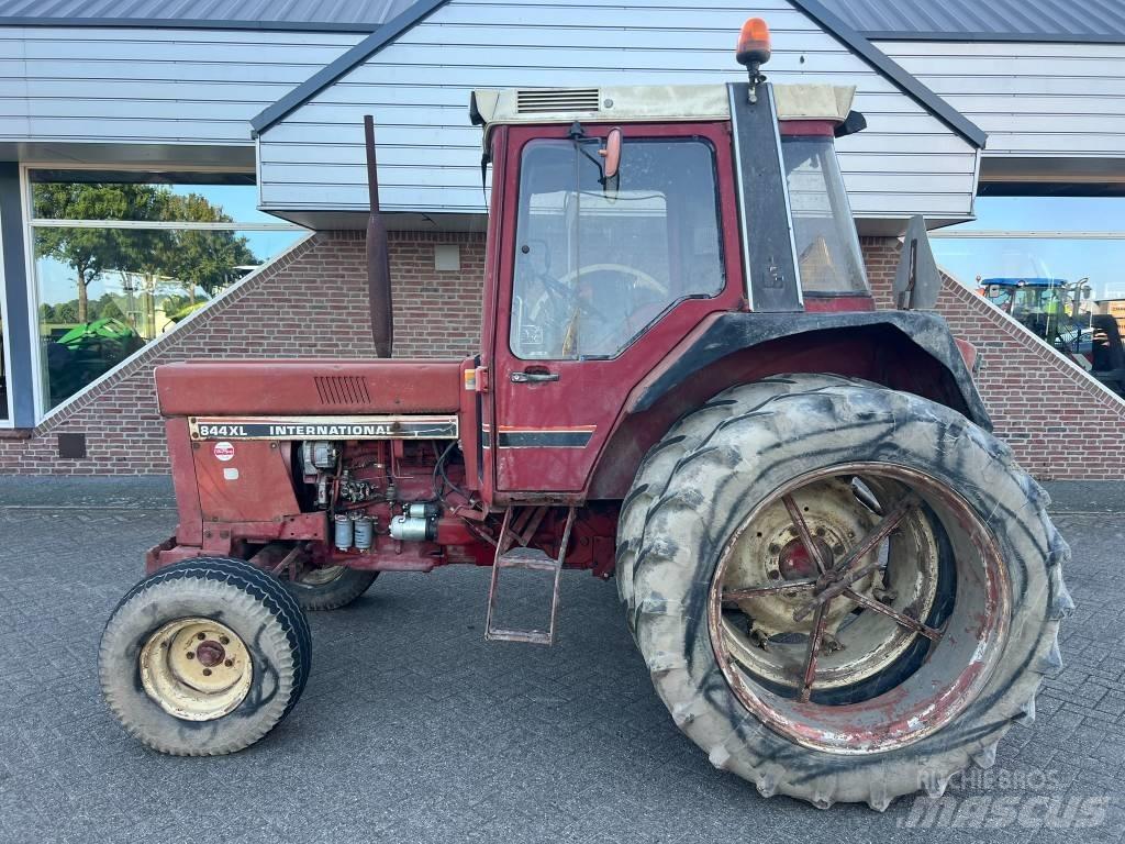 International 844xl Traktorji