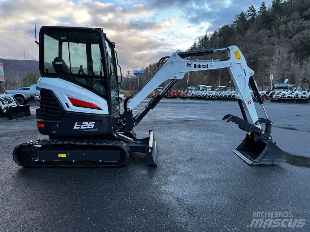 Bobcat E 26 Mini bagri <7t