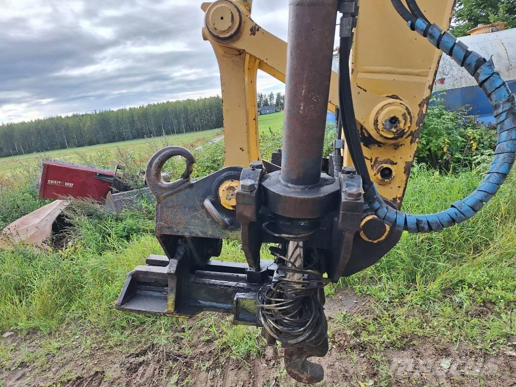 Komatsu 180-7 lc eo Bagri goseničarji