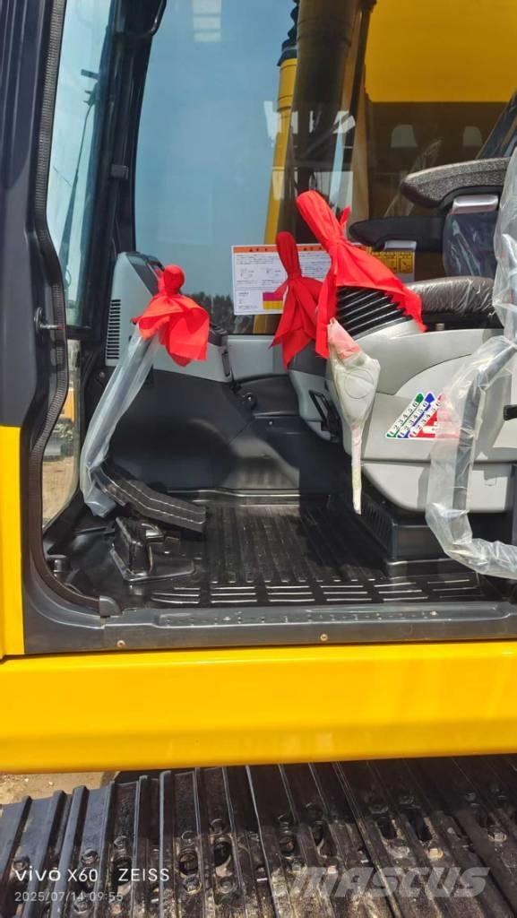 Komatsu PC 220 Mini bagri <7t