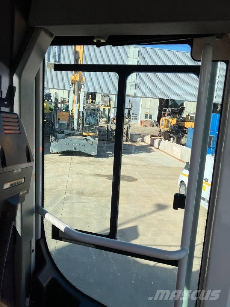 Liebherr L 580 Kolesni nakladalci