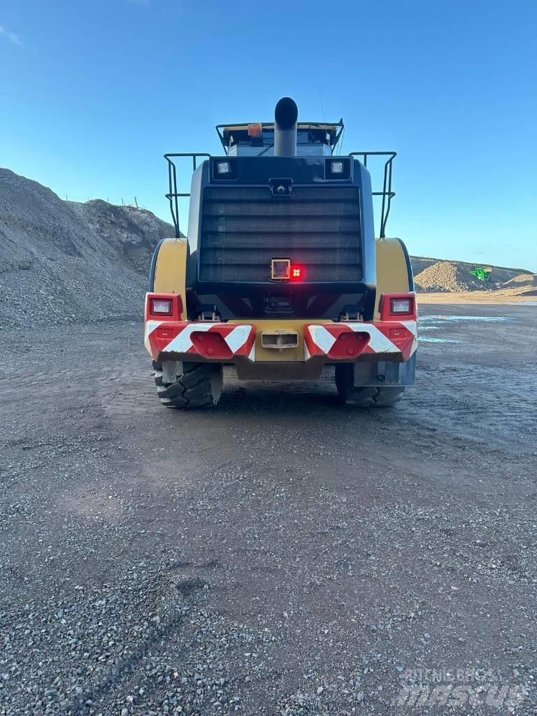 CAT 966 K Kolesni nakladalci