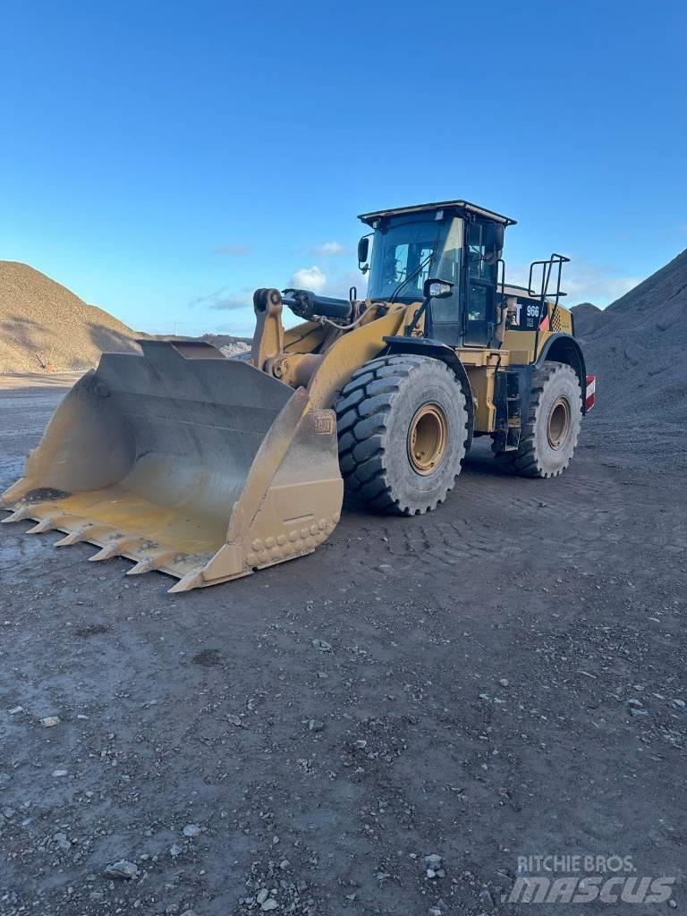 CAT 966 K Kolesni nakladalci