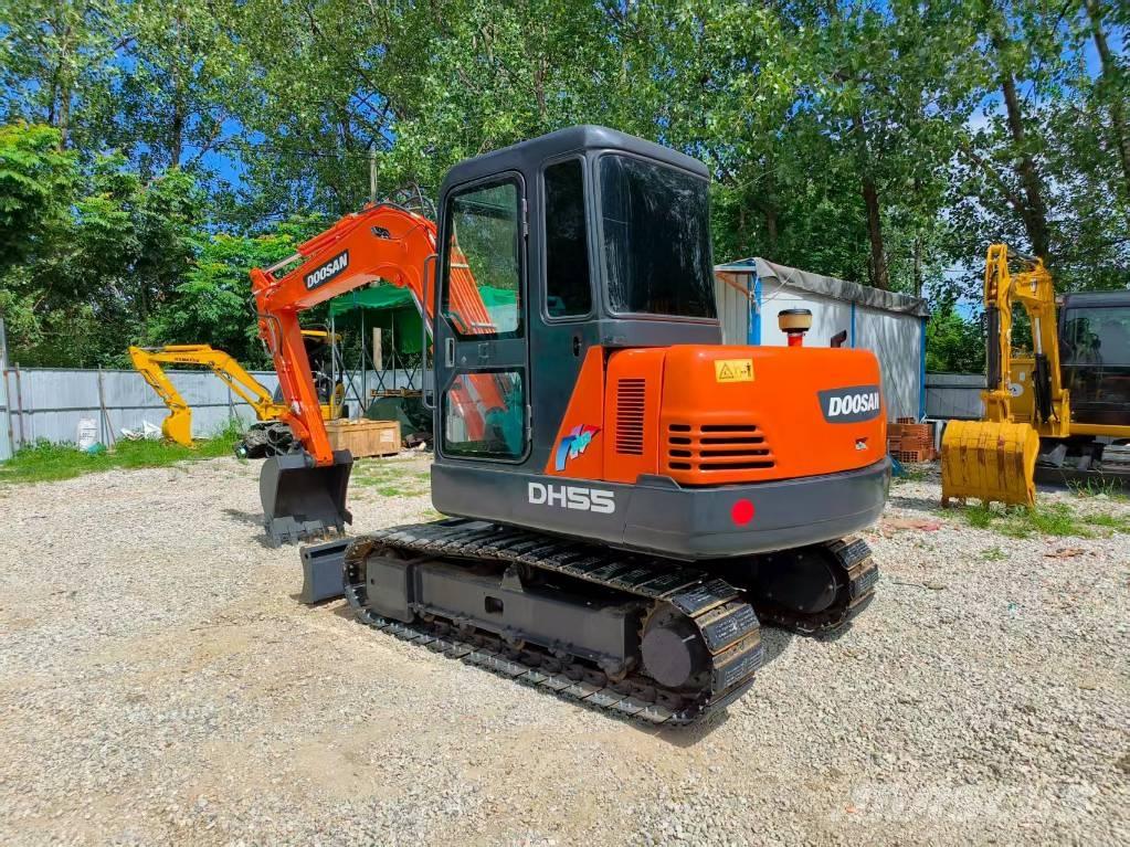 Doosan DH 55 Mini bagri <7t