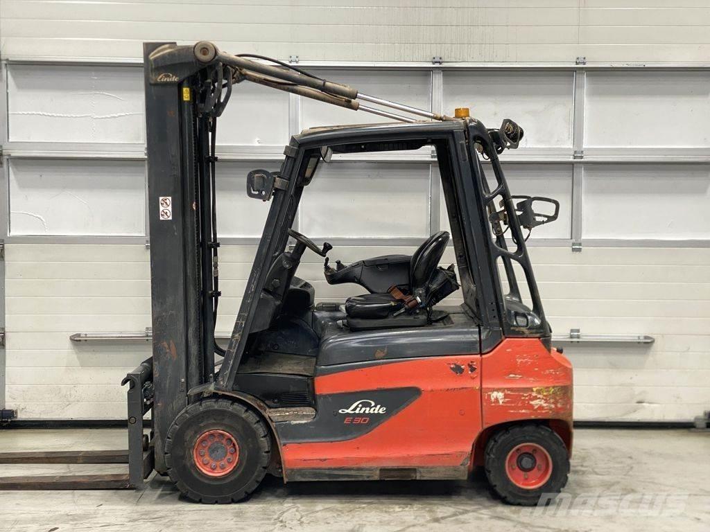 Linde E30-01 Električni viličarji