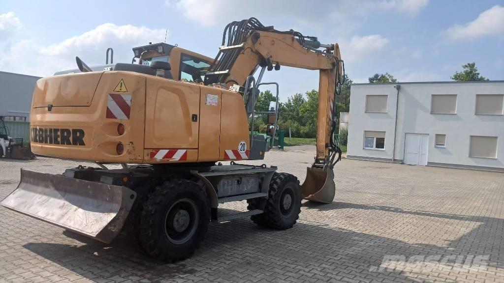 Liebherr A 916 Bagri na kolesih