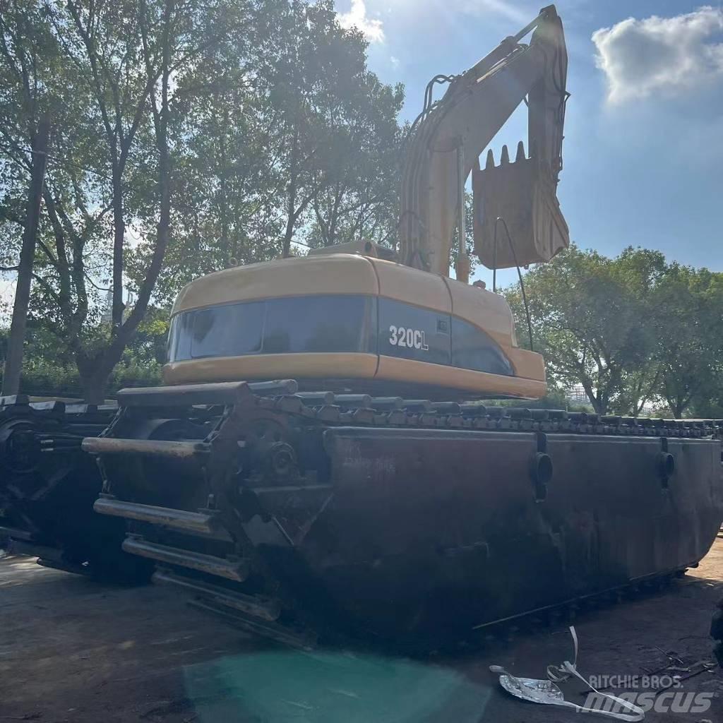 CAT 320 C Amfibijski bagri