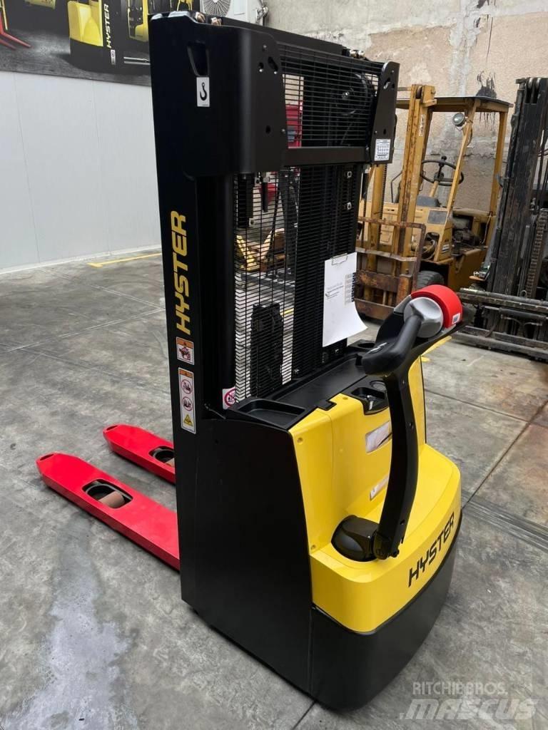 Hyster S 1.2 Ročni električni viličar