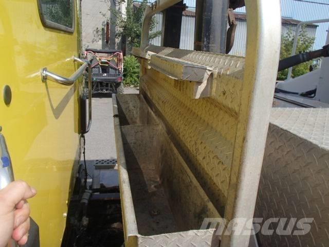 Kenworth T 880 Tovornjaki z žerjavom