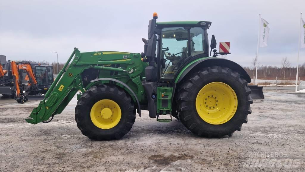 John Deere 6250 R Traktorji