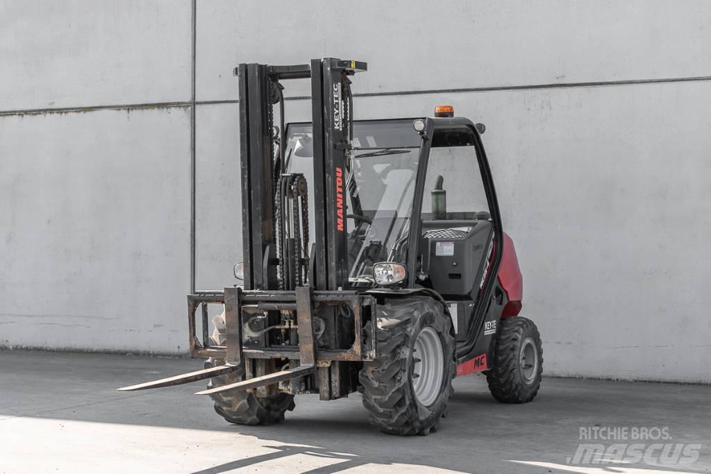 Manitou MC 25-4 Dizelski viličarji