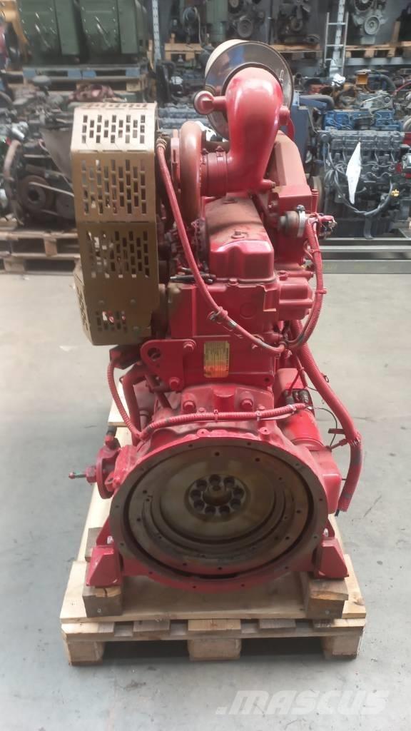 Volvo TWD710V Motorji