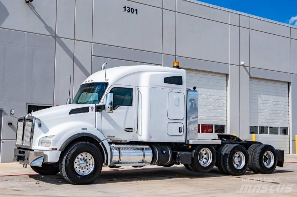 Kenworth T 880 Vlačilci