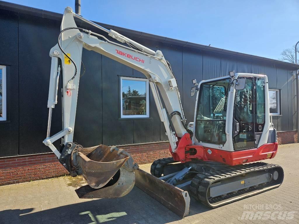 Takeuchi TB 250 Mini bagri <7t